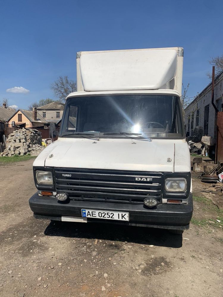 Продам DAF 400 лдв конвой