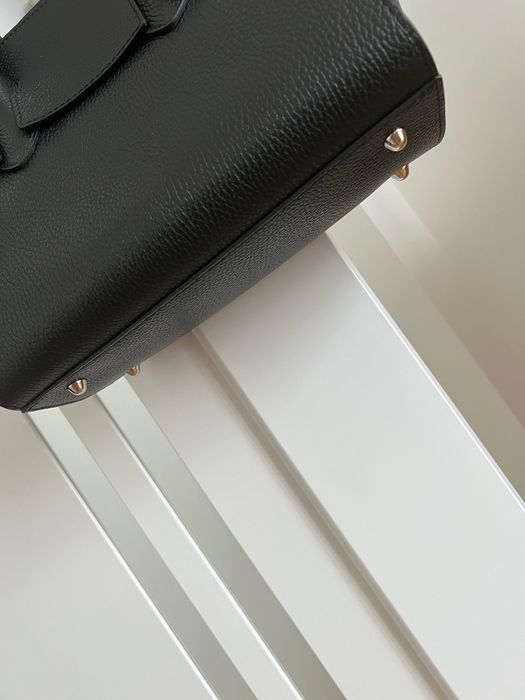 Шкіряна сумка чорна Італія