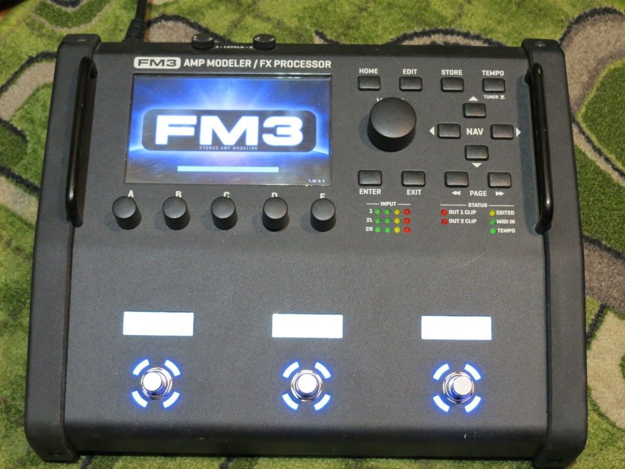 Midi programmable controller morningstar mc 6.