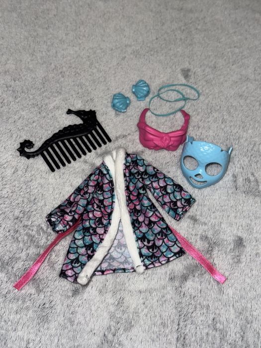 Монстер хай Лагуна