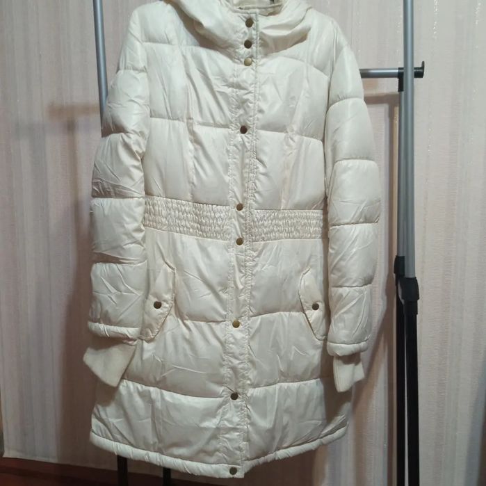 Пальто демісезонне