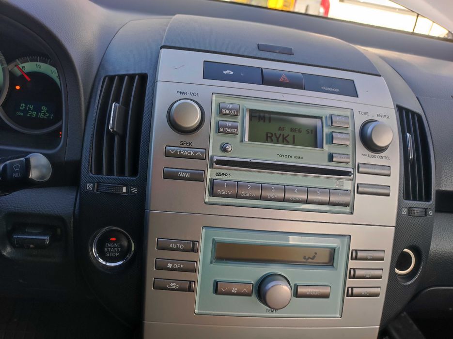 Radio fabryczne Toyota Corolla Verso 2 04-09
