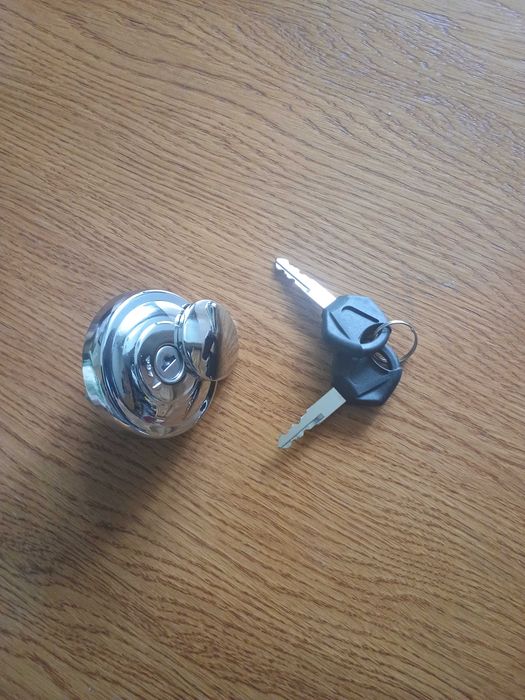 Korek paliwa do motoru Yamaha DragStar VStar + 2 kluczyki