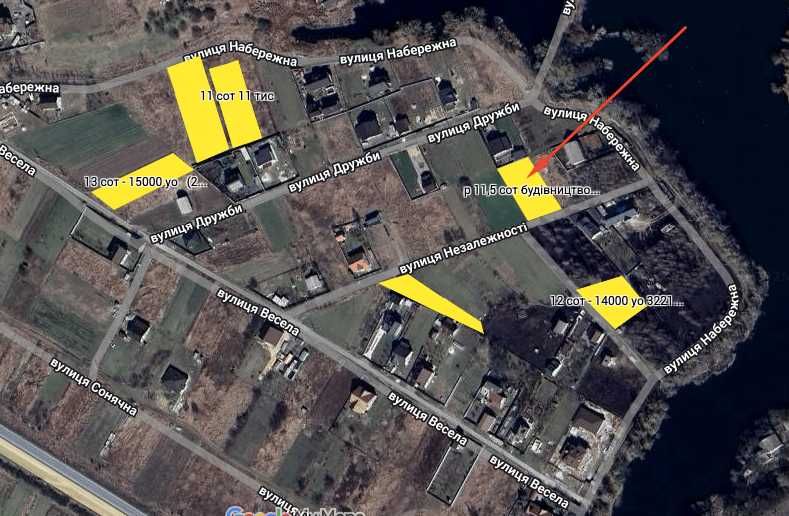 Ділянка 11.5 сот по вул. Незалежності ( 25 м від озера)