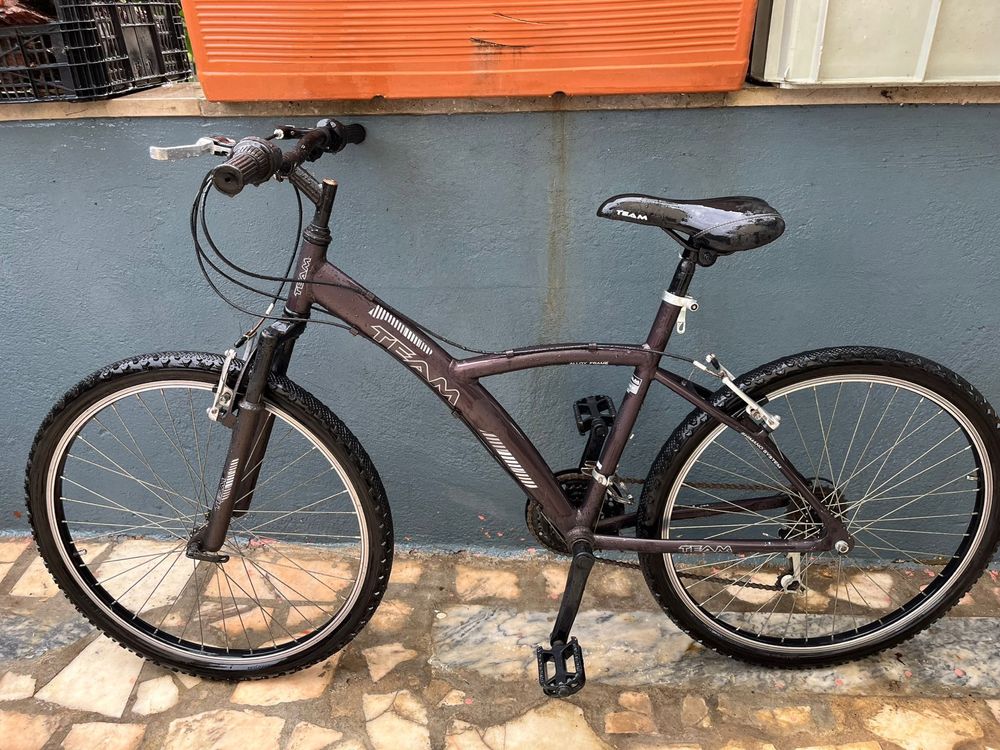 Bicicleta Tem com mudanças