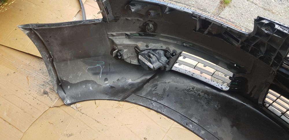 Audi A6 C6 zderzak przedni