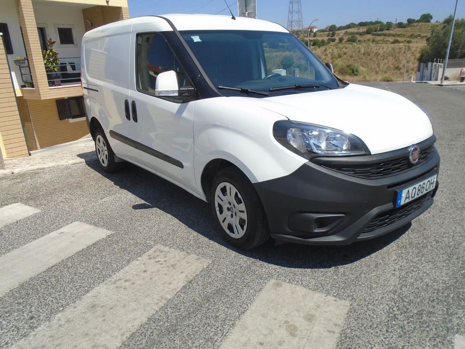 Fiat DOBLO 1.6 M-JET 105 C/V 6V 3 Lugares IVA DEDUTIVEL