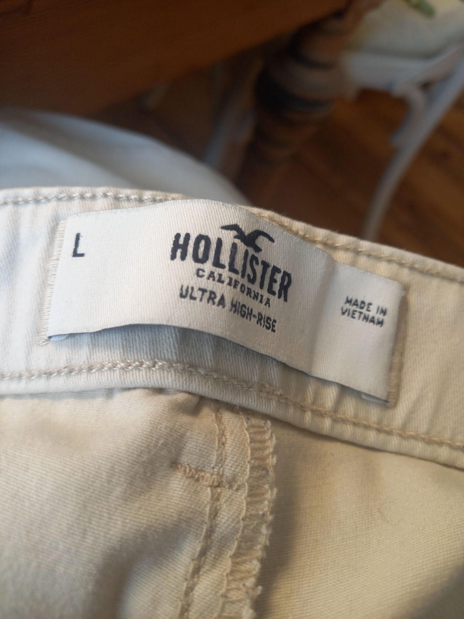 Hollister beżowe bojówki z szerokimi nogawkami L / 40 / 12