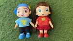 Peluche CONCENTRA Bonecos Lucas Neto e Gi Neto c/ Som