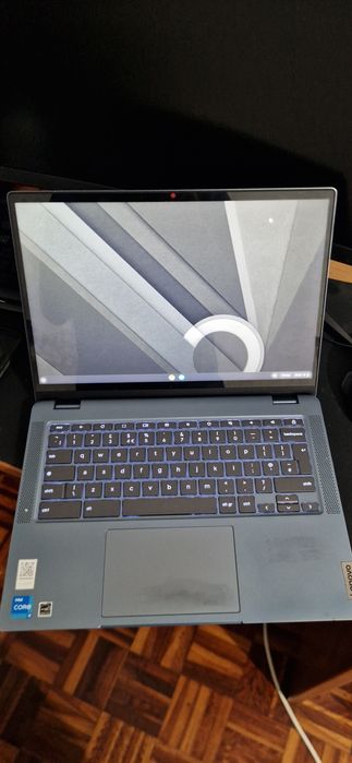 Chromebook plus lenovo i3 dobrável