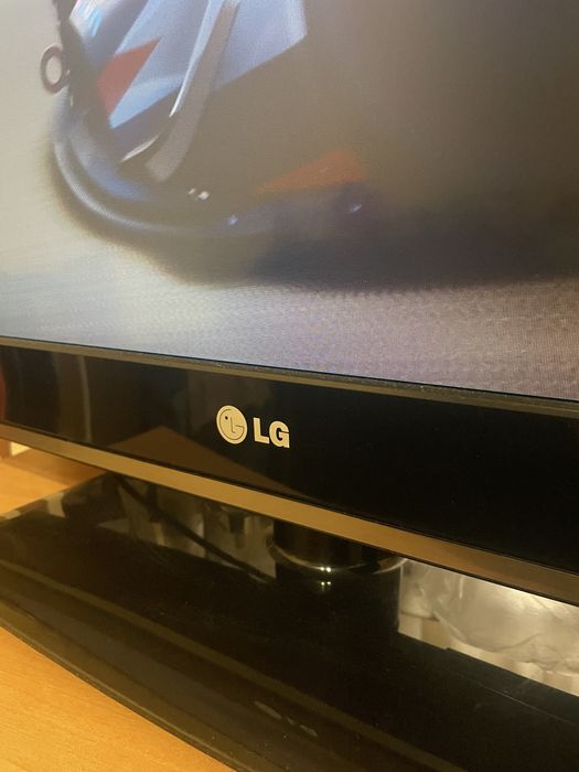 Телевізор LG 32 дюйми