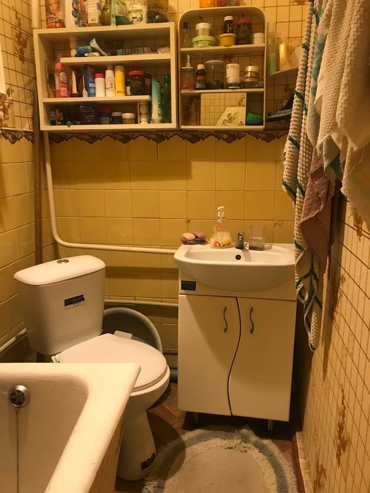 Будинок по вул. Кузні обмін на квартиру