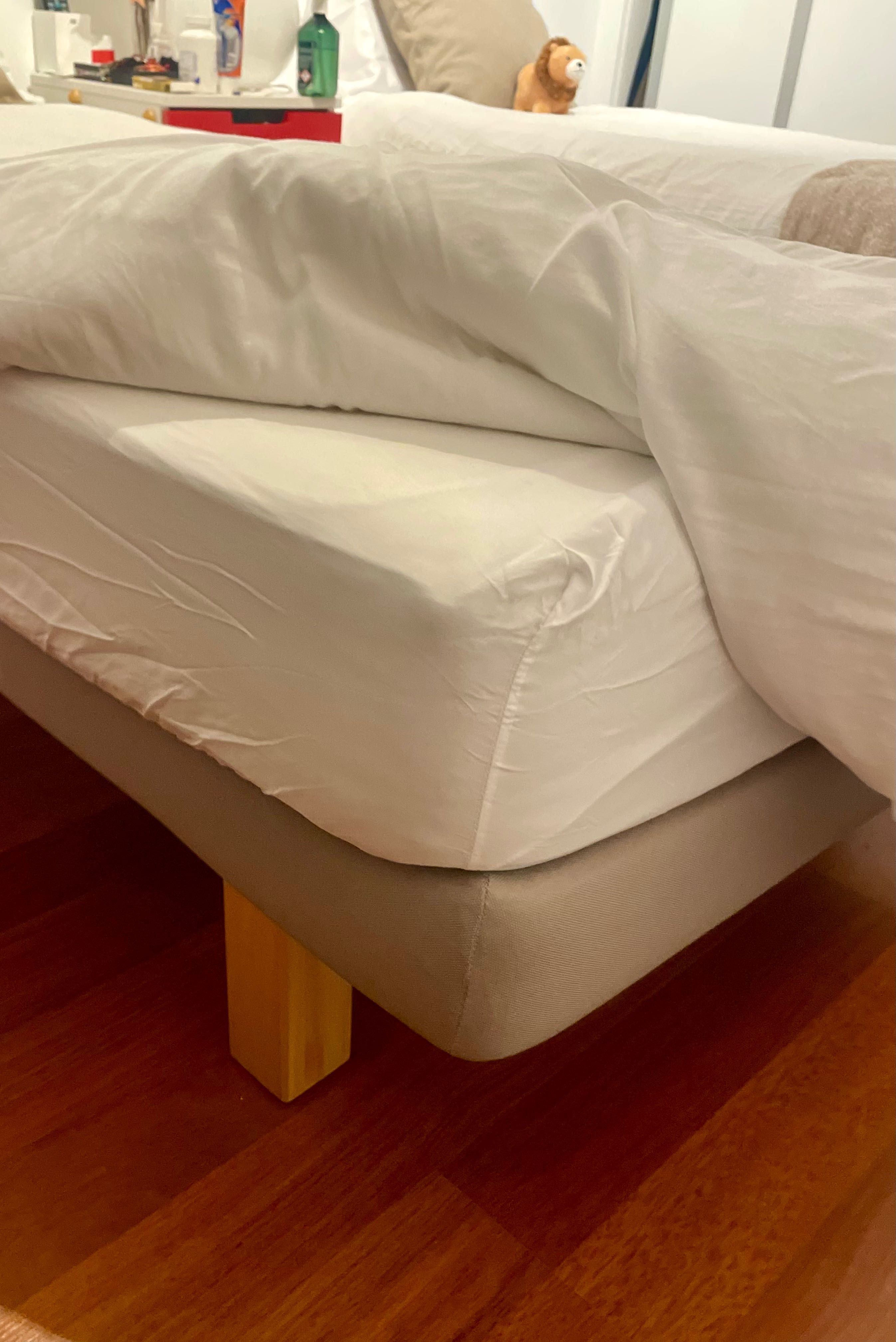 Sommier com Colchão (IKEA)