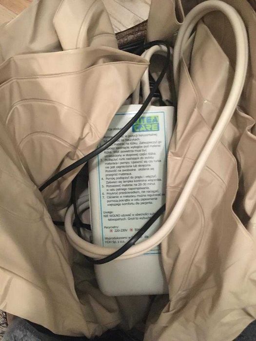 Materace przeciwodleżynowy, piankowy, balkonik, toaleta ławka obrotowa