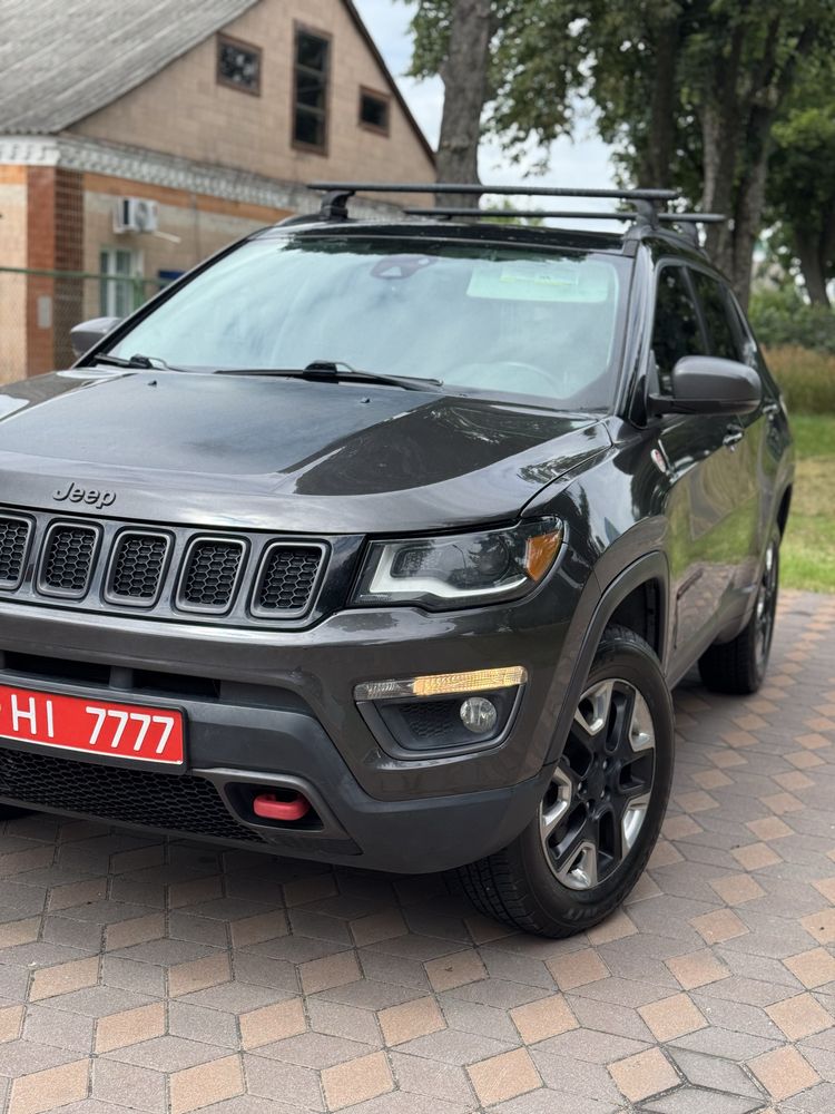 Продам Jeep Compass Trailhawk свіжо пригнаний