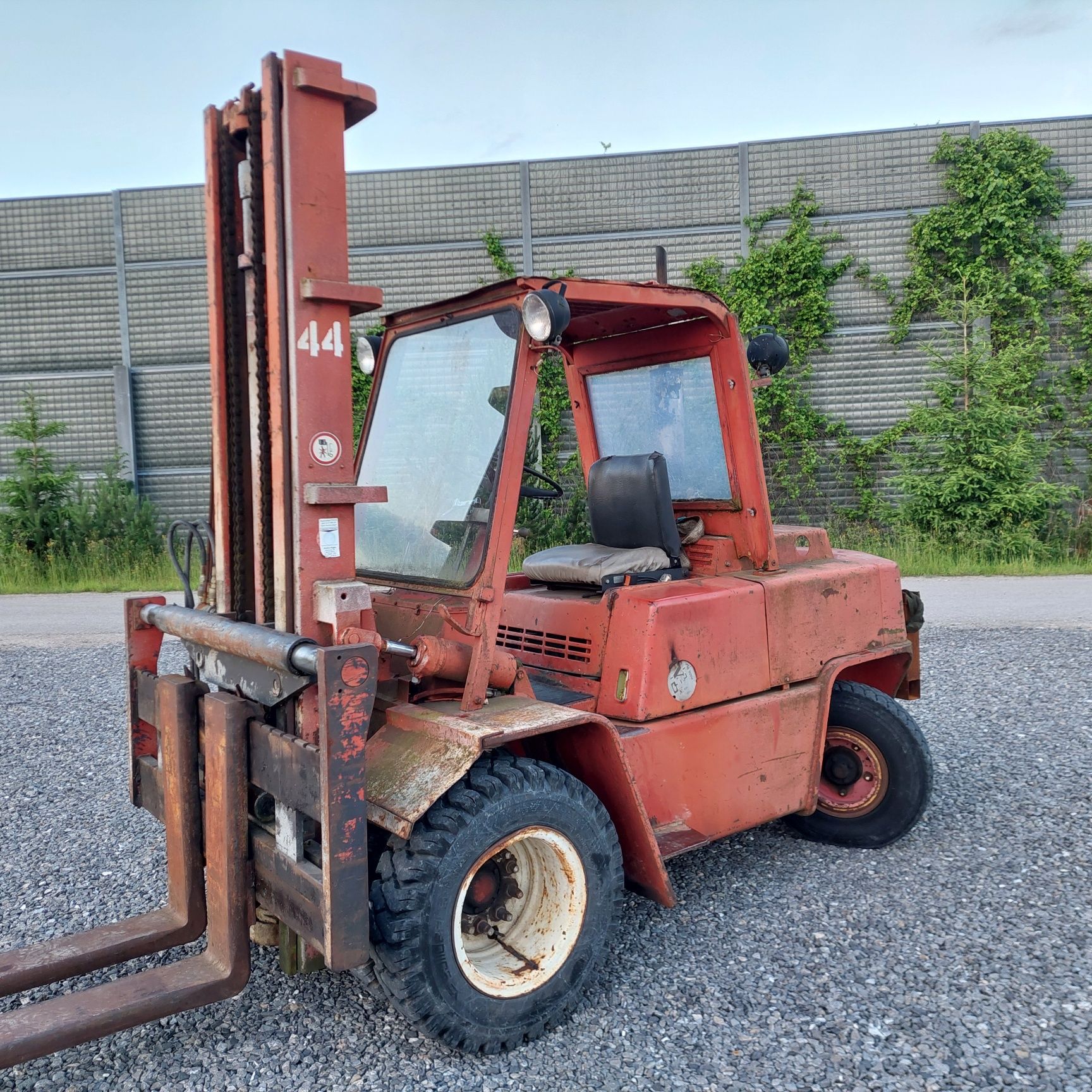 Wózek widłowy clark c500 4 tony