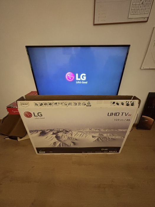 TV LG Smart TV 49” + Suporte de Parede – 200€