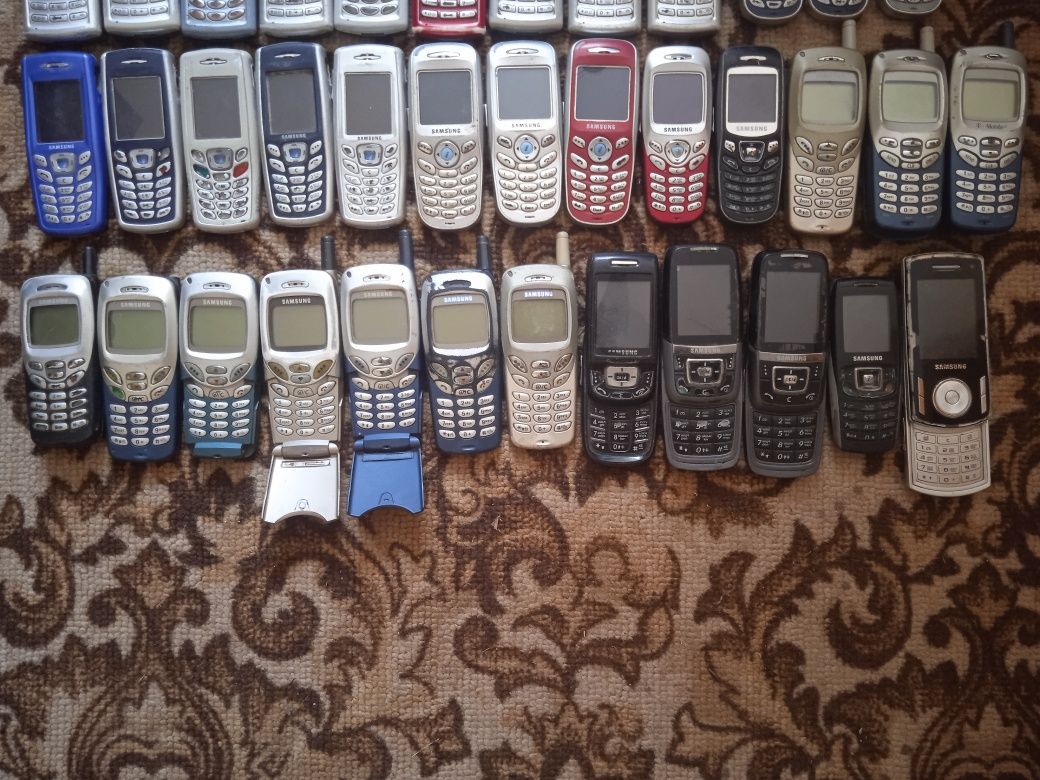 Samsung лот x100 , x120 , x140 , x600 , c3322i , c100 , c110
