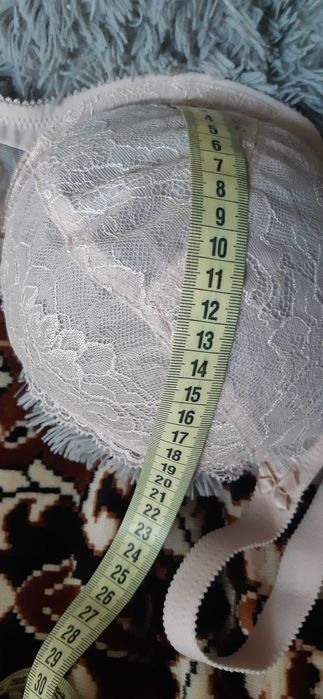 Бюстгалтер новий 80 Е, фірми Jasmin