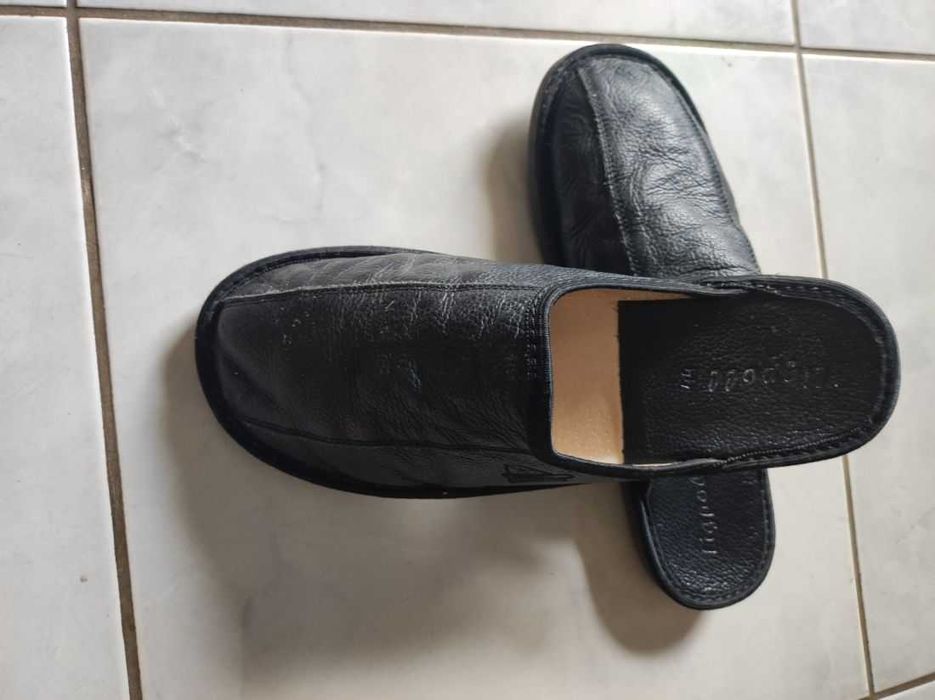 kapcie klapki skórzane góralskie laczki skórkowe ze skóry pantofle