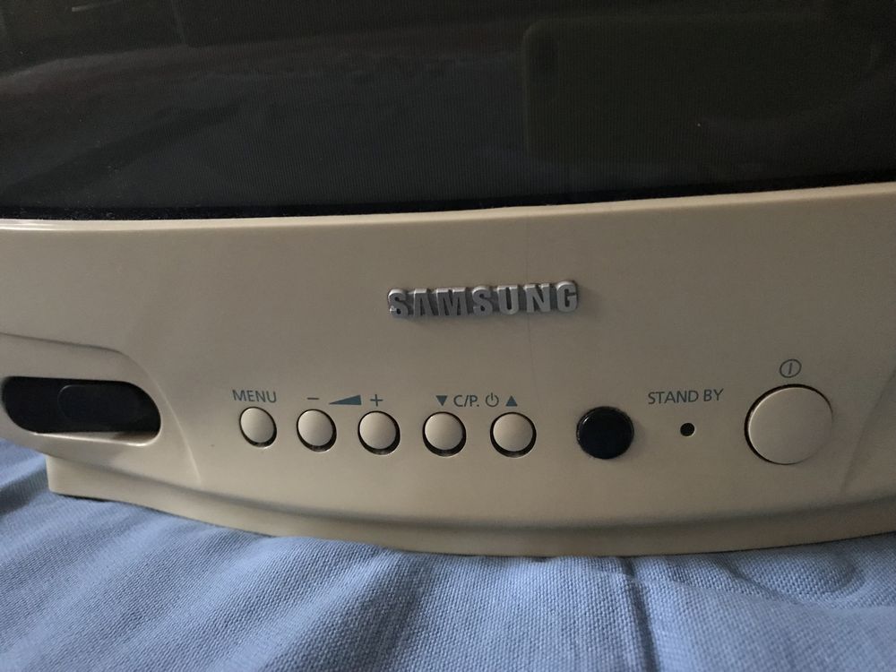 Телевізор Samsung кольоровий робочий, 14 дюймів, білий корпус