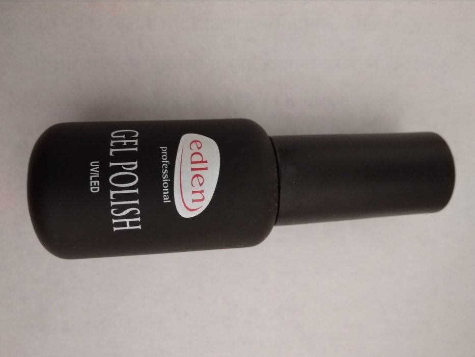 Гель лак для нігтів