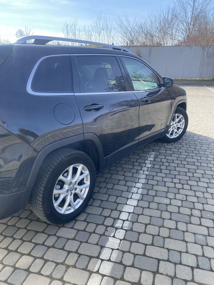 Jeep cherokee 2016