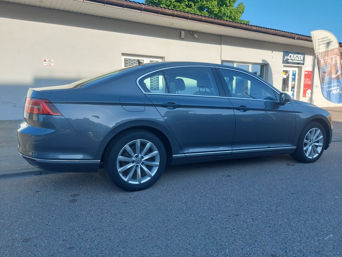 Volkswagen Passat B8 1.6 Diesel Skóra Panorama Kamera Zamiana