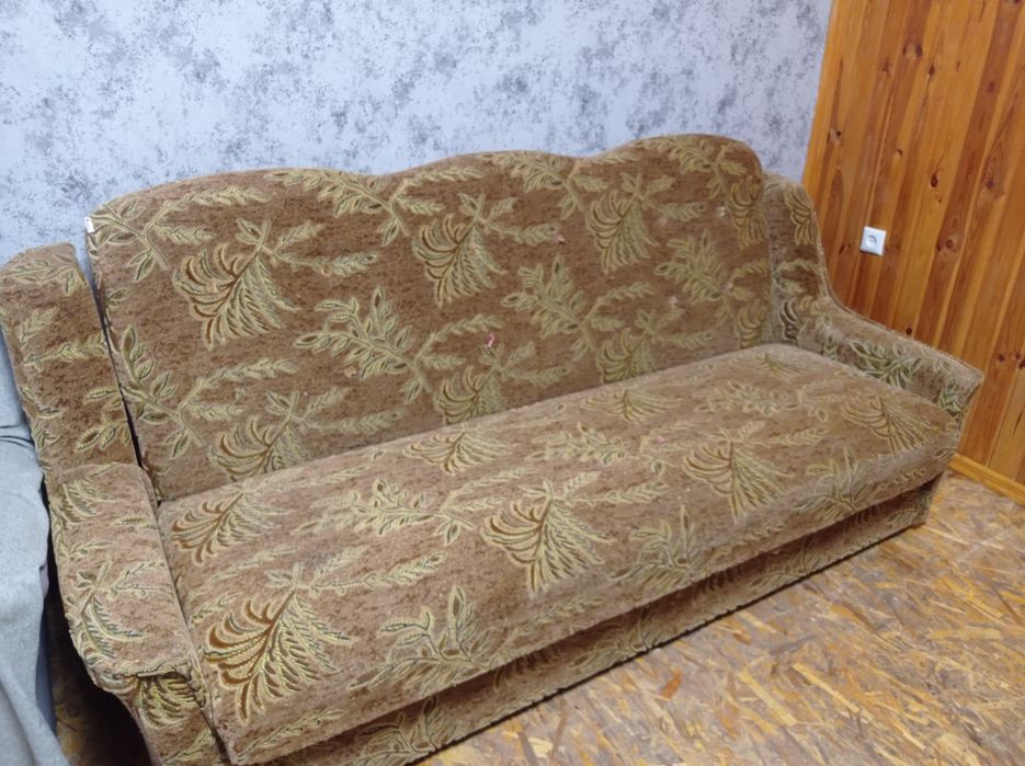 Продам диван книжкой
