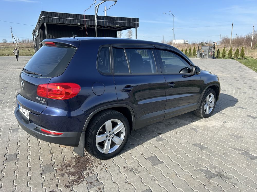 Volkswagen Tiguan 2.0 TSI 2013 автомат