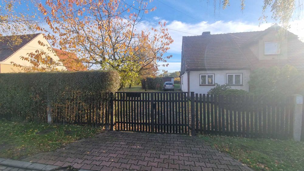 Dom na dużej działce Gliwice Szobiszowice ul. Wiśniowa