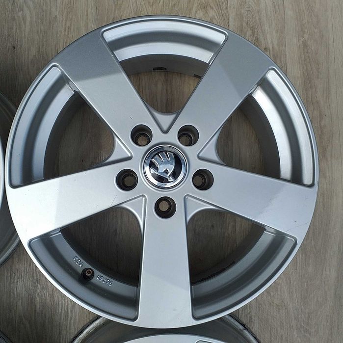 Диски Р17 Skoda 5x112 Octavia Superb VW Jetta Golf Caddy Seat Шкода А7