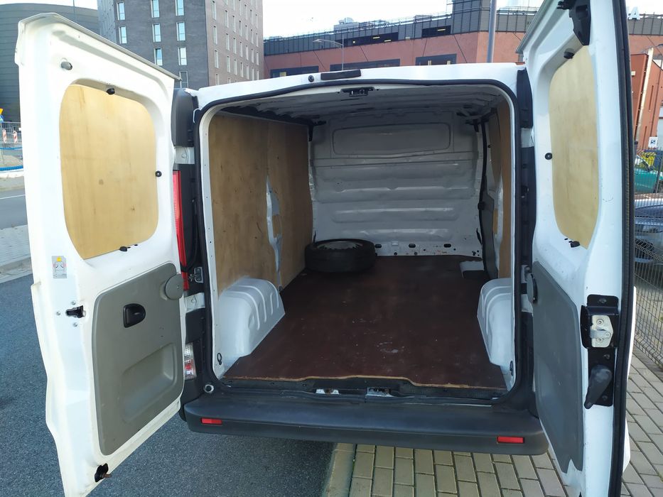 Bus Blaszak od 139 zł Furgon Wynajem, wypożyczenie Renault Trafic L1H1