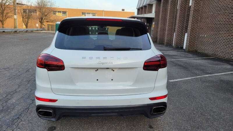 2016 Porsche Cayenne