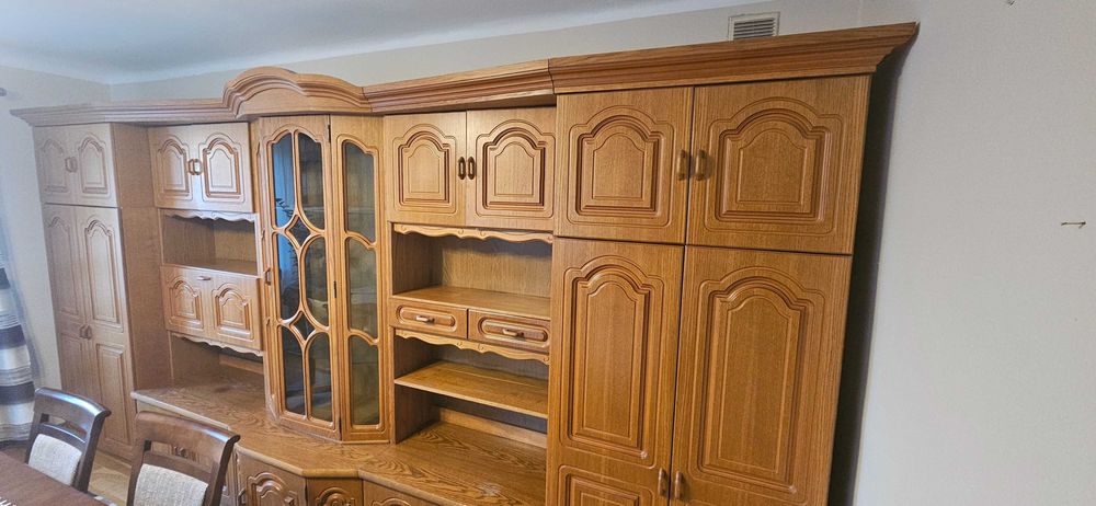 Sprzedam meble pokojowe