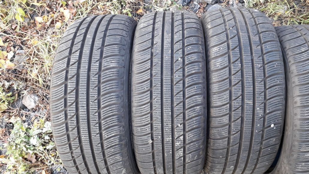 4xopona zimowa TOMKET w rozmiarze 205/55 R16