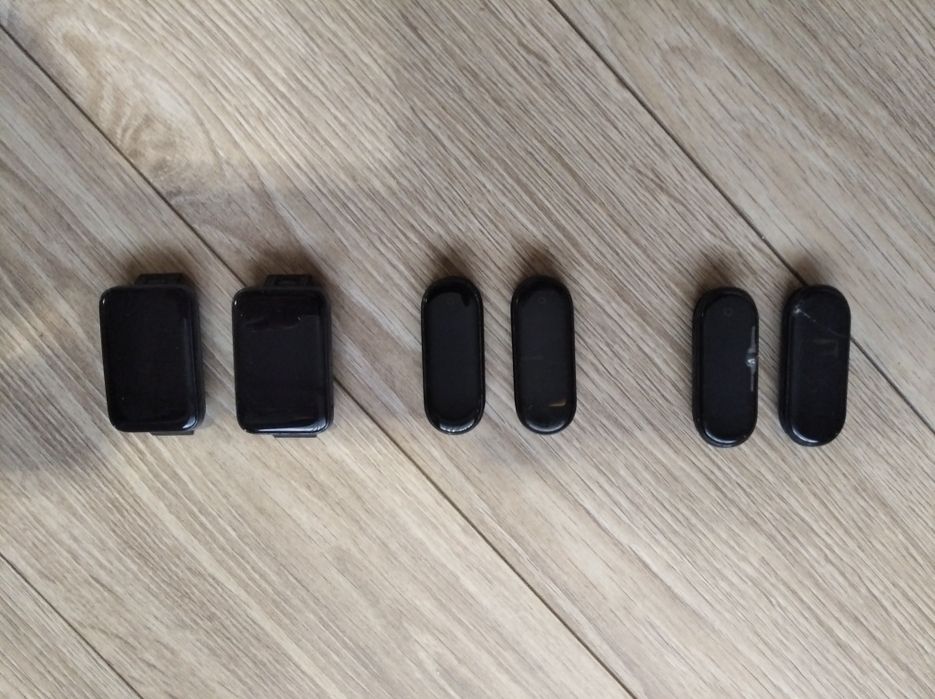 Фітнес трекери на запчастини