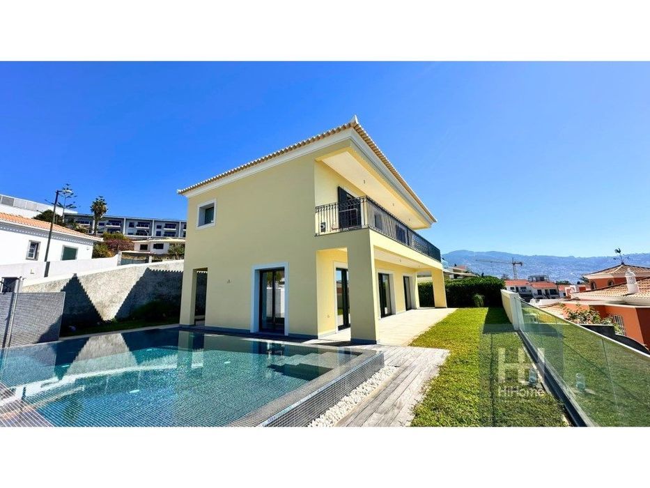 Moradia T3 de Luxo em São Martinho, Funchal
