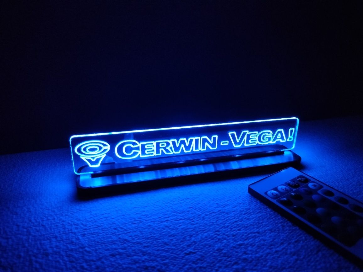 Cerwin-vega, logo, lampka led