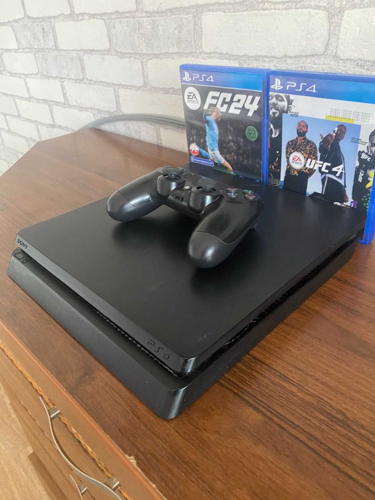 Приставка Soni Playstation 4