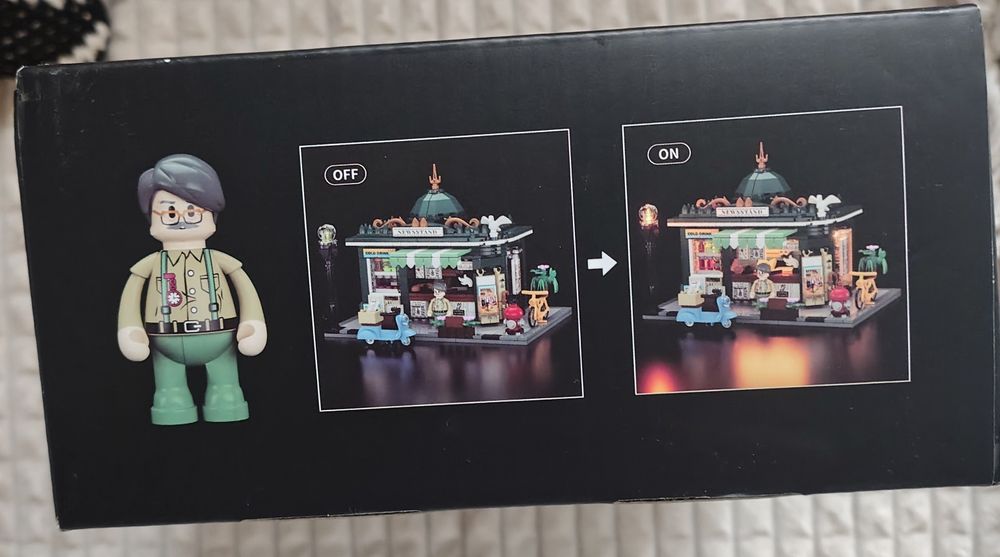 Klocki kiosk do układania 556 el. Prezent na Mikołaja