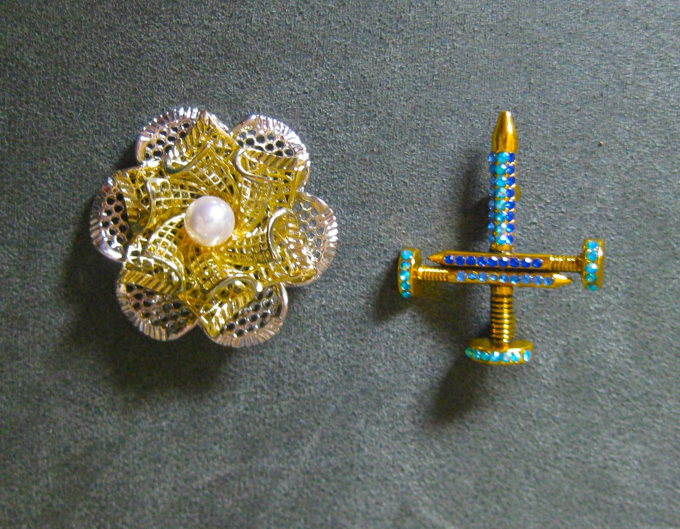 Alfinete / Broche / Pregadeira Cruz de Pegros NOVO