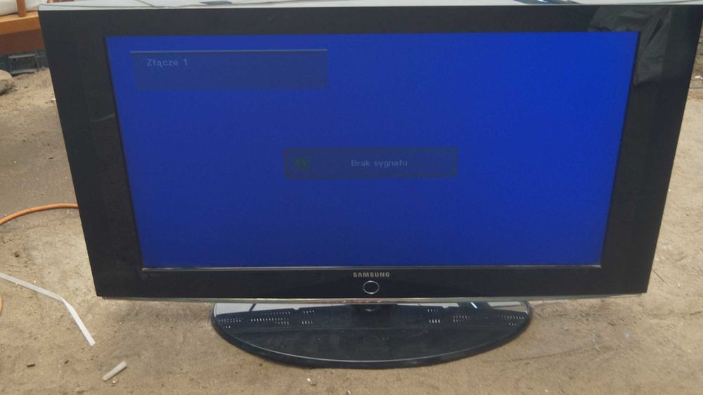 Telewizor Samsung LE 37R81BX/XEC 170W 50Hz sprawny