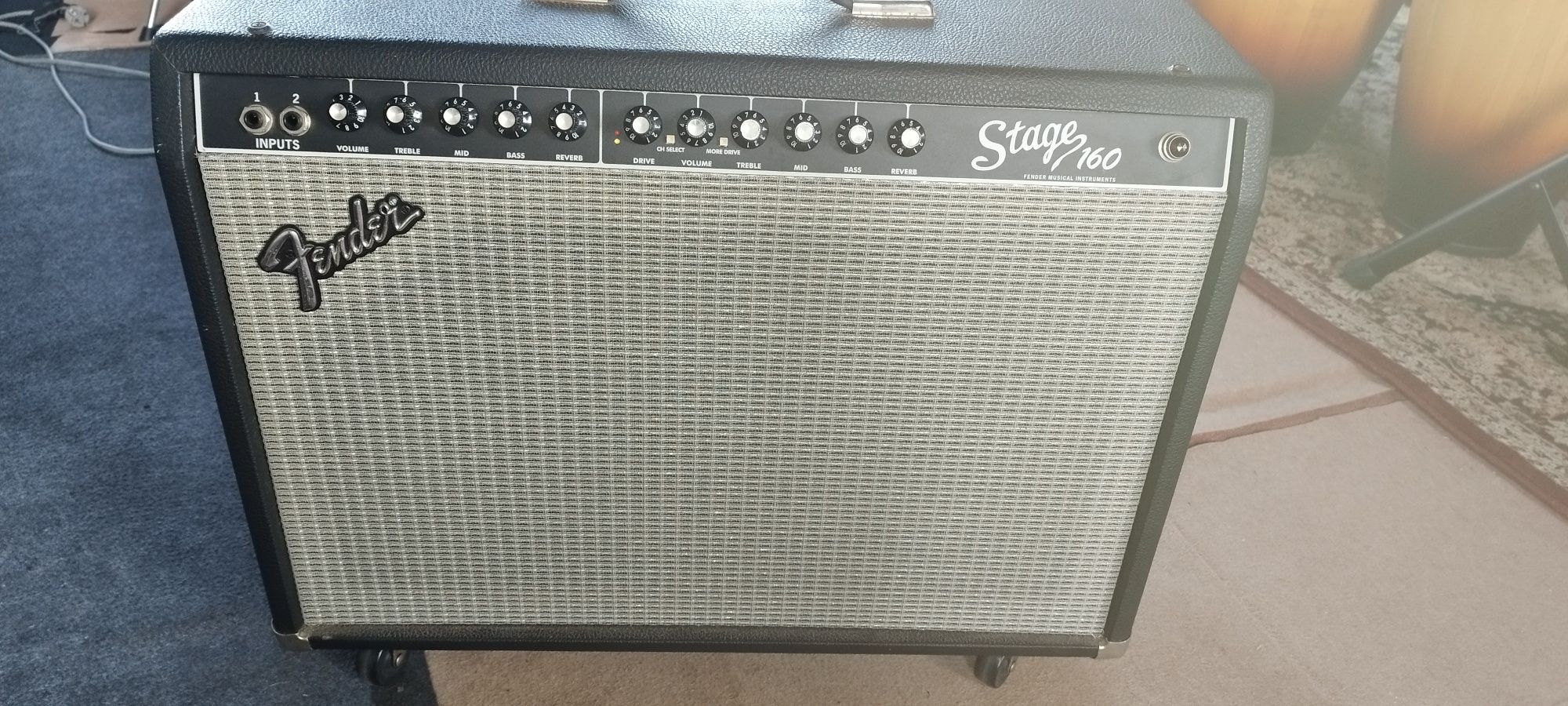 Amplificador Fender Stage 160 2-Channel 160-Watt 2x12