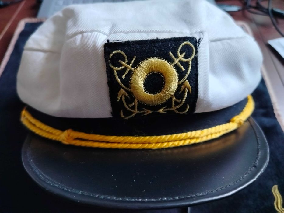 Czapka kapitana jachtu