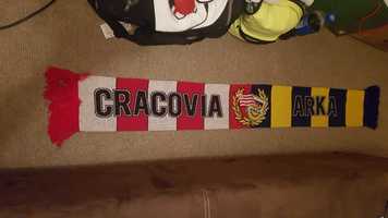 Szalik retro zgodowy Arka Gdynia Cracovia Kraków Lech triada