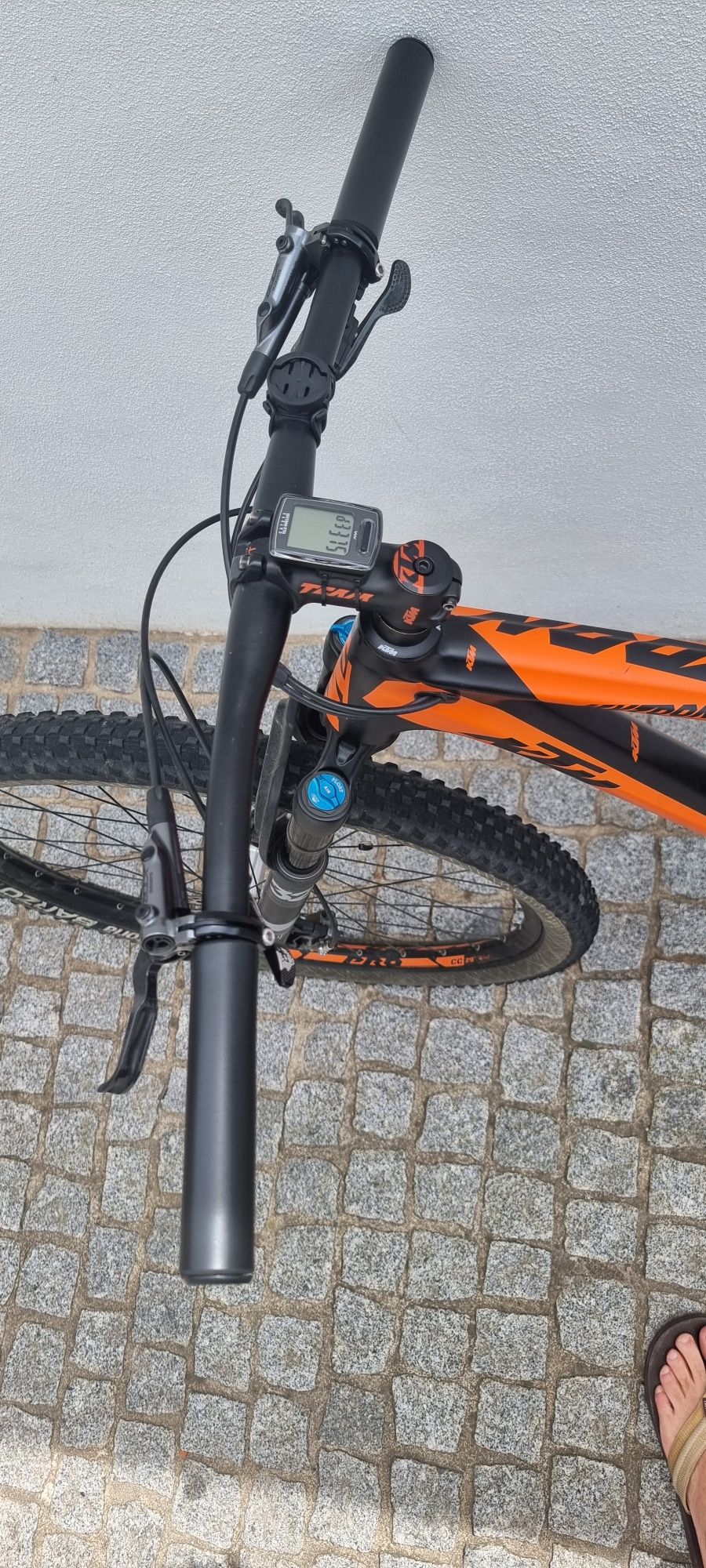 Ktm myroon master muito estimada e equipada