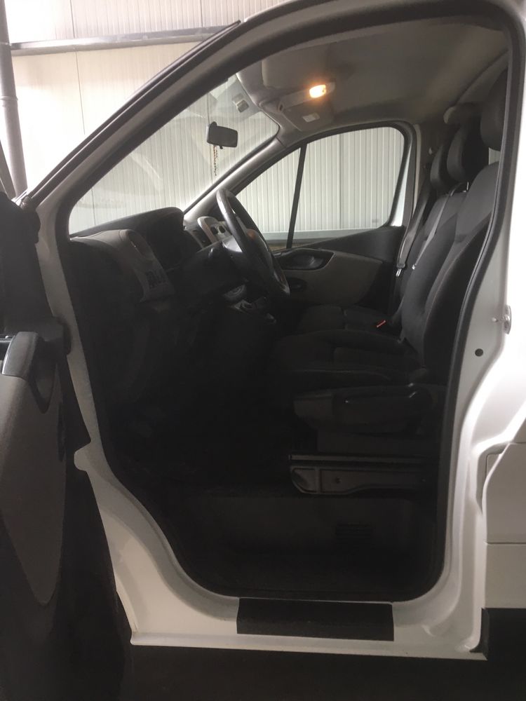 Renault Trafic Longa