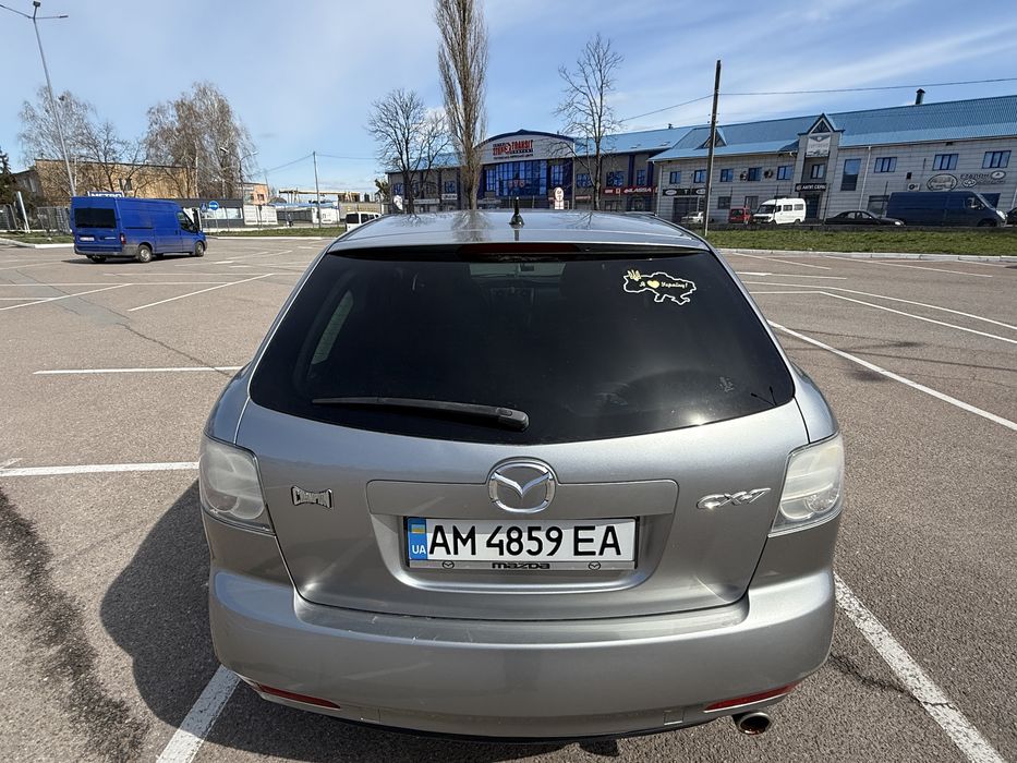 Автомобіль  Мазда СХ-7