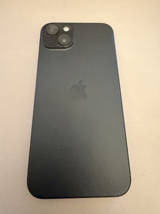 Vendo iphone 15 plus 128 GB com acessorios